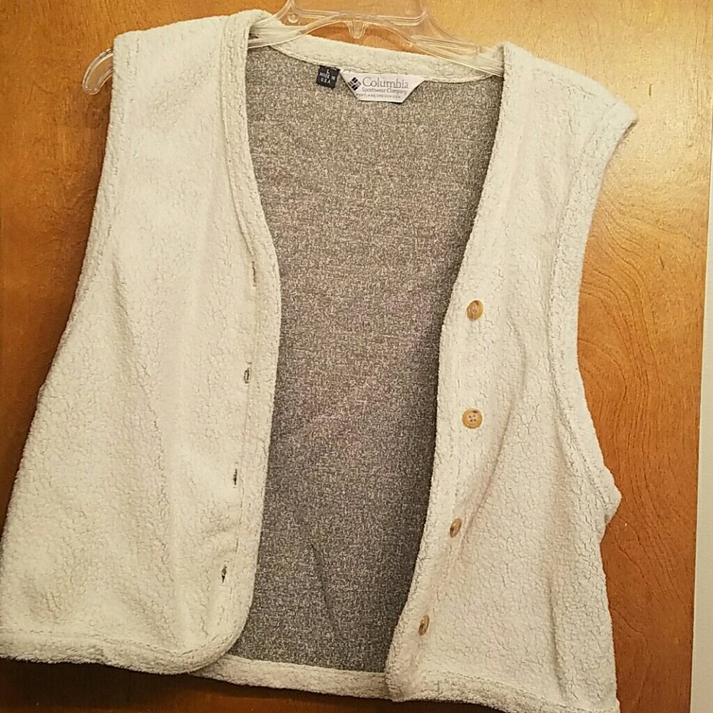 Columbia vest